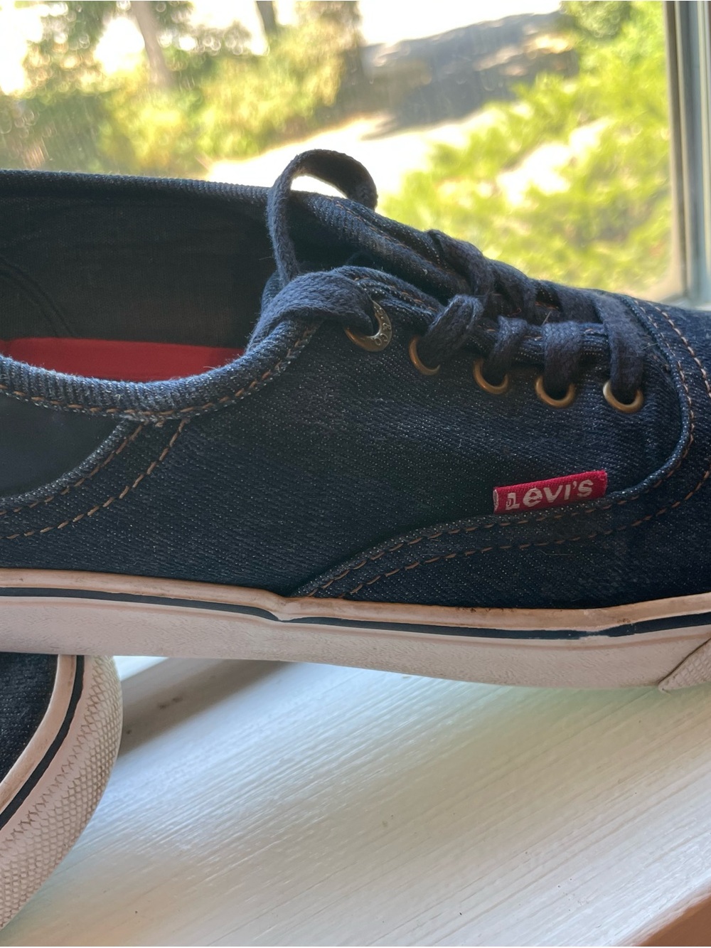 Levi's Men's Dark Blue Canvas Low-Top Sneakers with Red Tab
